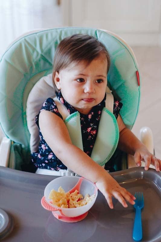 Krzesełko do karmienia. Bardzo miło! 4