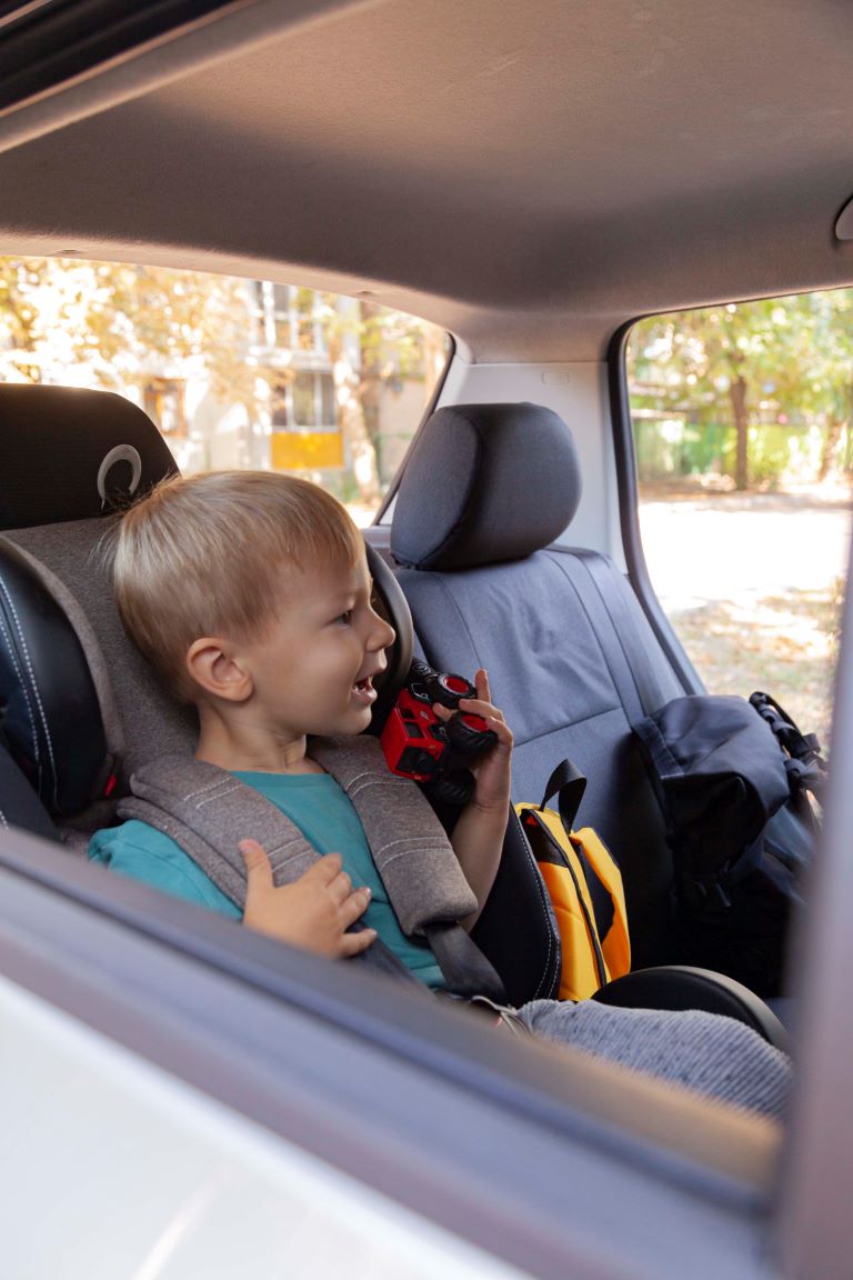 Kosmiczna podróż od Carrello, czyli jak maluch zaprzyjaźnił się z fotelikiem 1