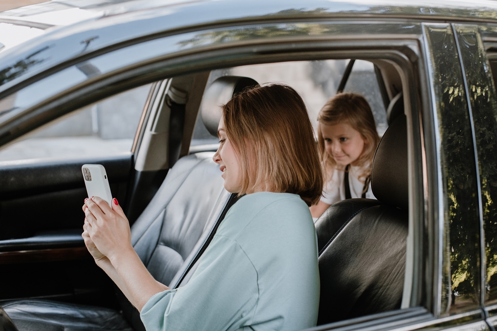 Macierzyństwo to nie wyczyn, ale przyjemność: Manifest współczesnej # yazhemamy